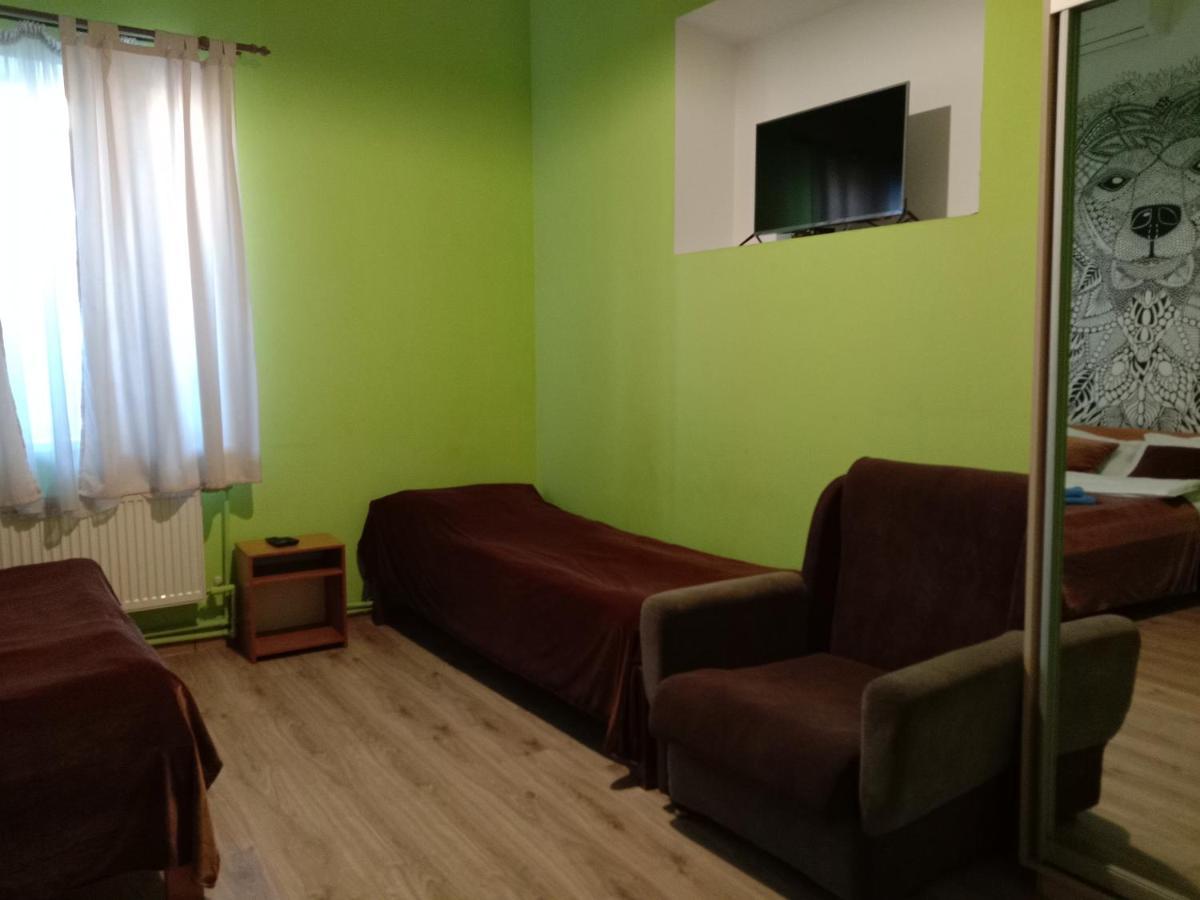 Mini-Hotel Ocean Киев Екстериор снимка