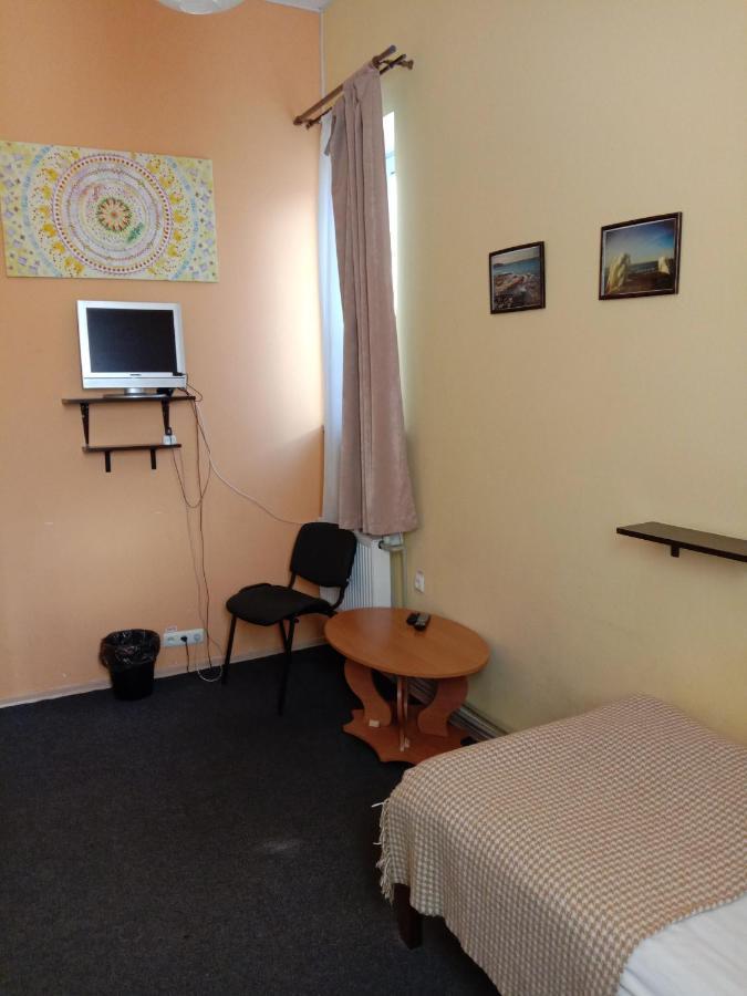 Mini-Hotel Ocean Киев Екстериор снимка