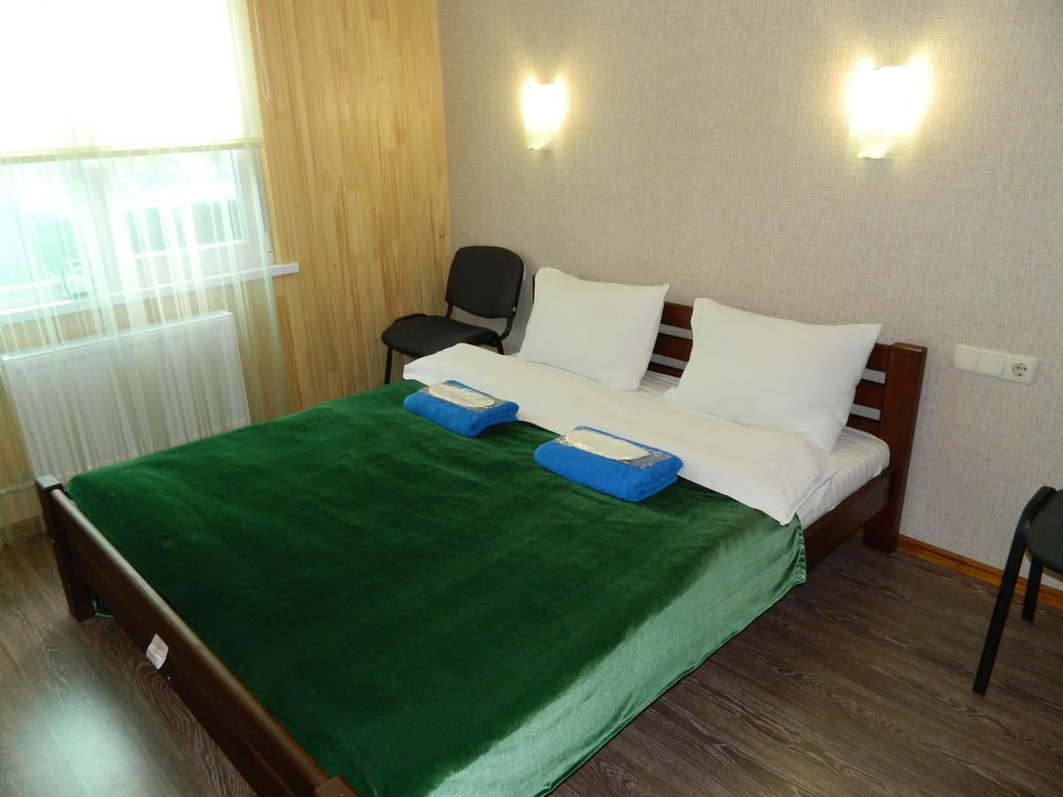 Mini-Hotel Ocean Киев Екстериор снимка